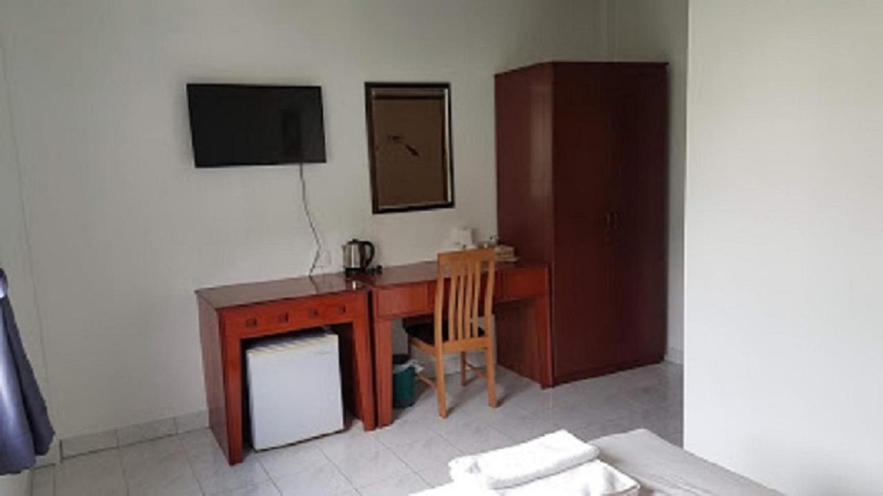Welcome Inn Hotel @ Karon Beach. Single Room From Only 500 Baht Пхукет Экстерьер фото